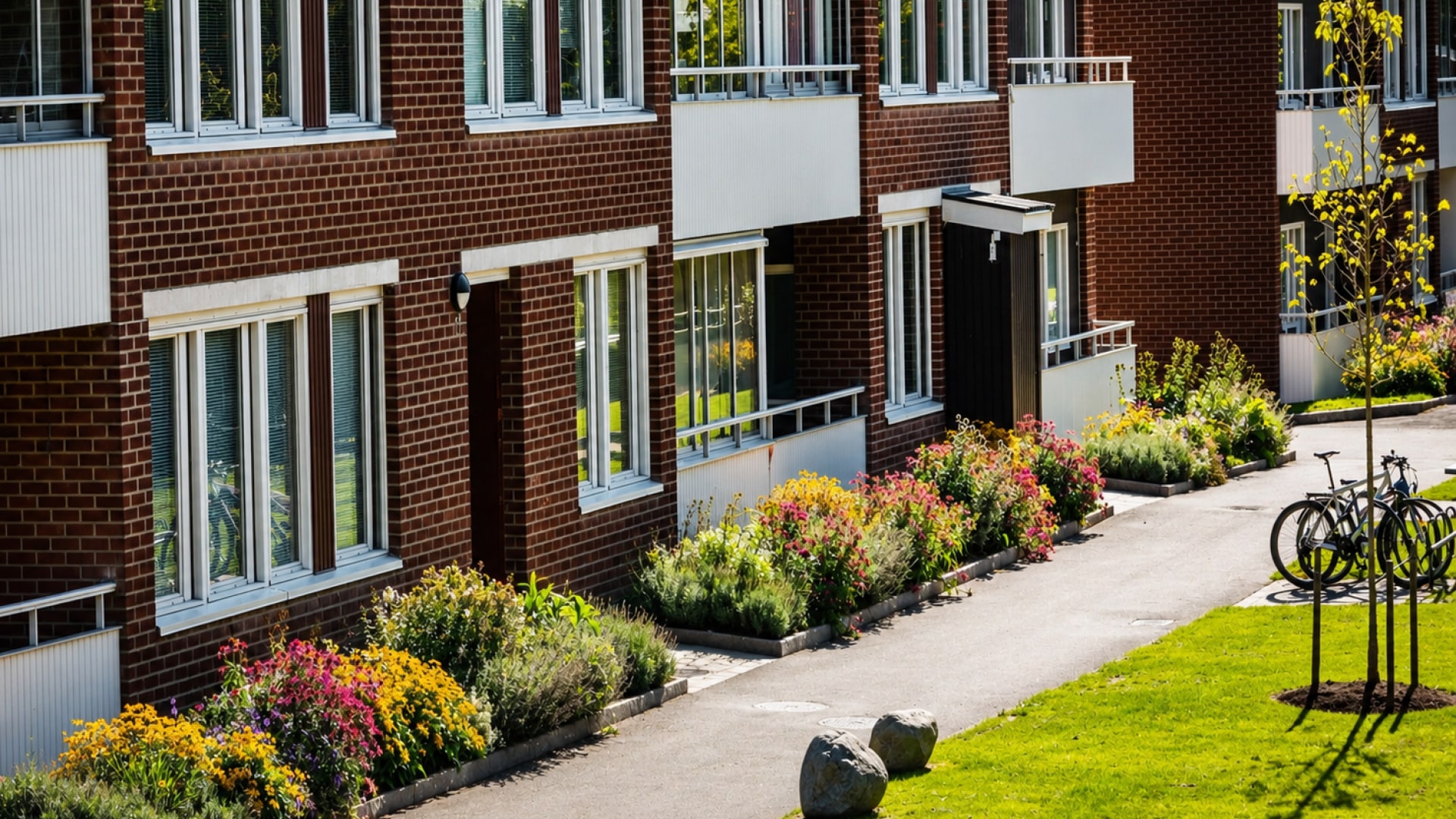 Lövhagen Mark & Trädgård og Yris Åkeri solgt til PHM Group